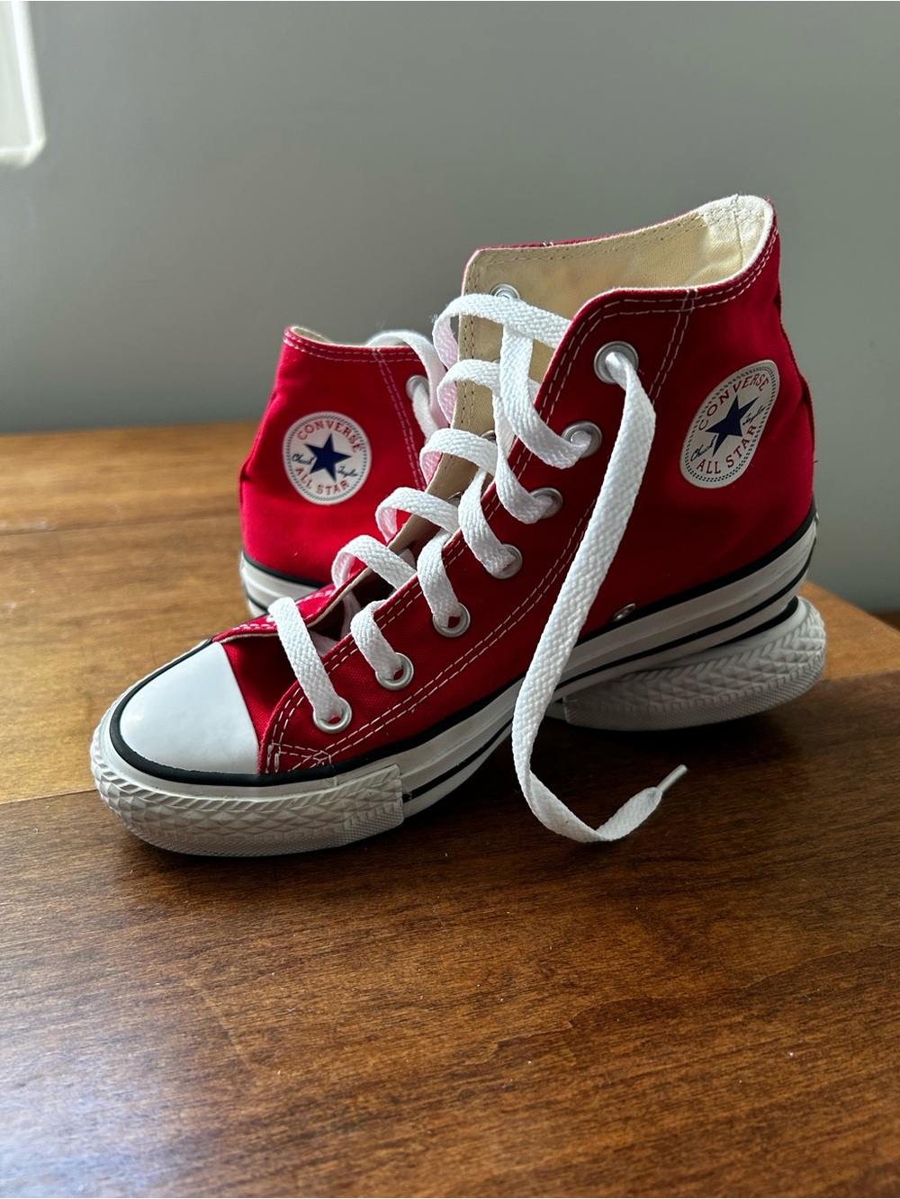 Converse Chuck Taylor All Star High Top Red M9621 Men’s 4 Women’s 6
